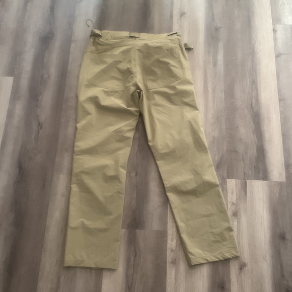 Free Soldier cargo hiking waterproof tactical pants size 30W 30L khaki tan - Picture 6 of 6
